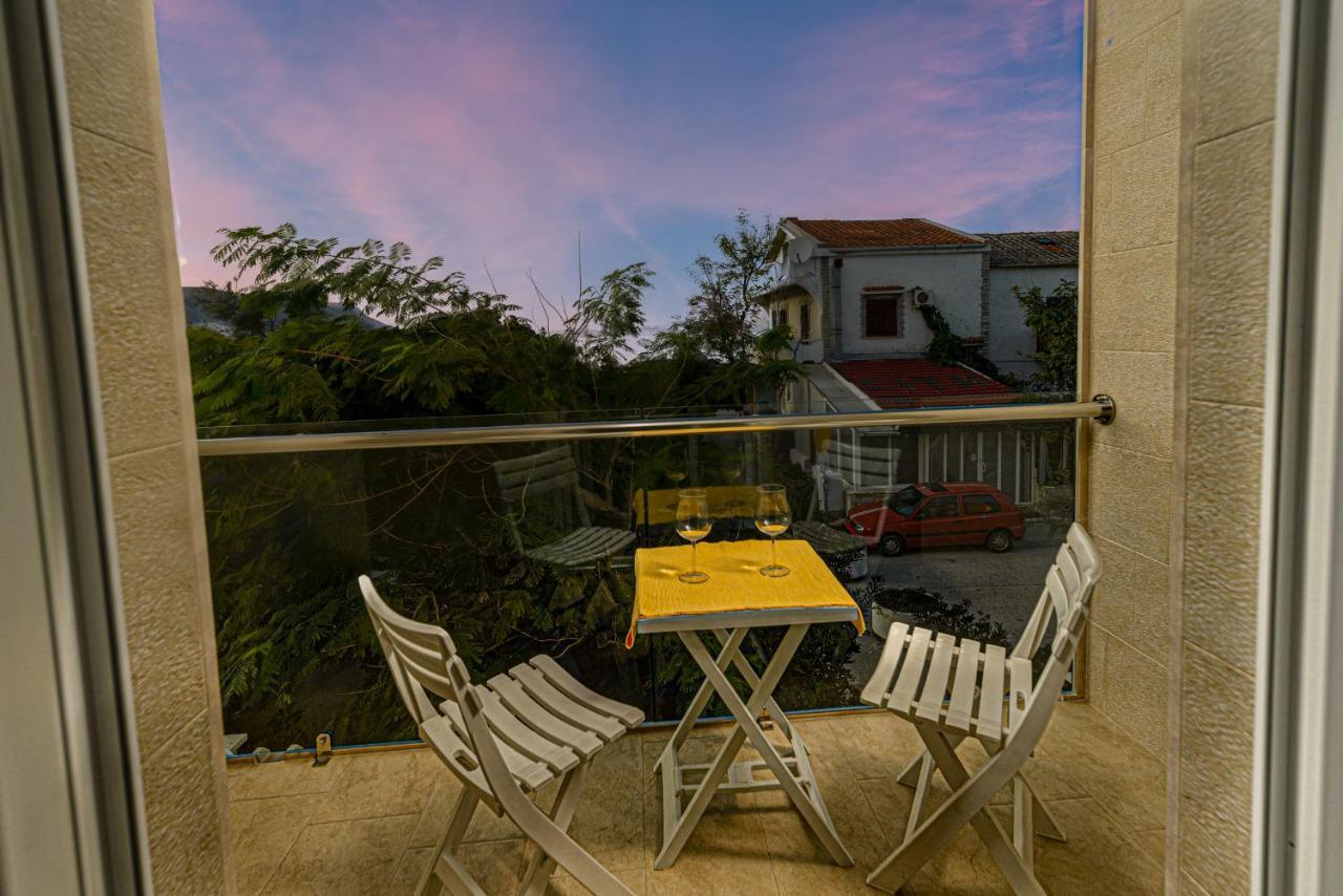 Studio Holiday Adriatic Паг Екстериор снимка